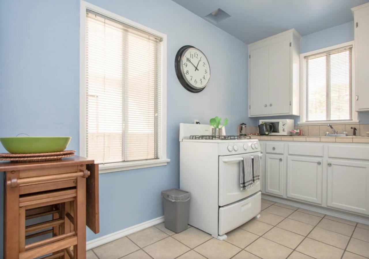 The Burbank Sanctuary - Be Pampered - Full Kitchen Apartamento Exterior foto