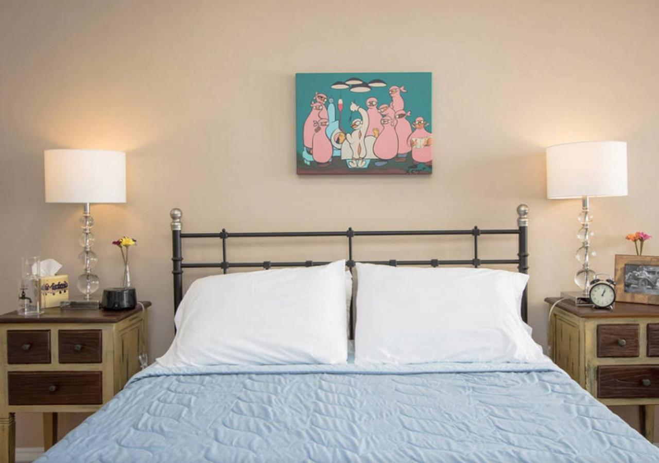 The Burbank Sanctuary - Be Pampered - Full Kitchen Apartamento Exterior foto